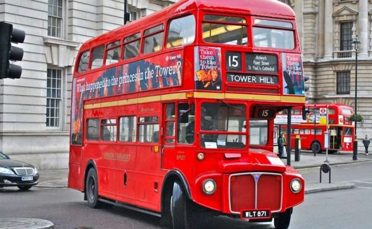 Mas protección en buses de Londres tras muerte de 20 conductores por el virus