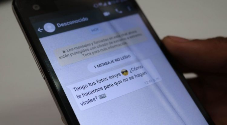 Cae un joven que amenazaba a un hombre con difundir fotos íntimas