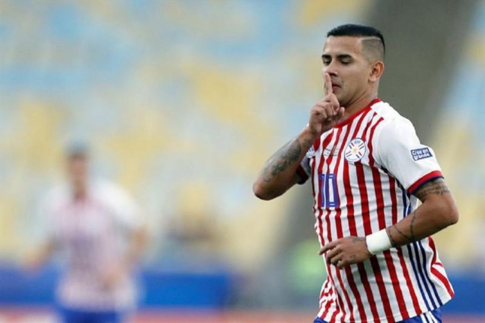 La Albirroja enfrenta a Argentina con la necesidad de ganar