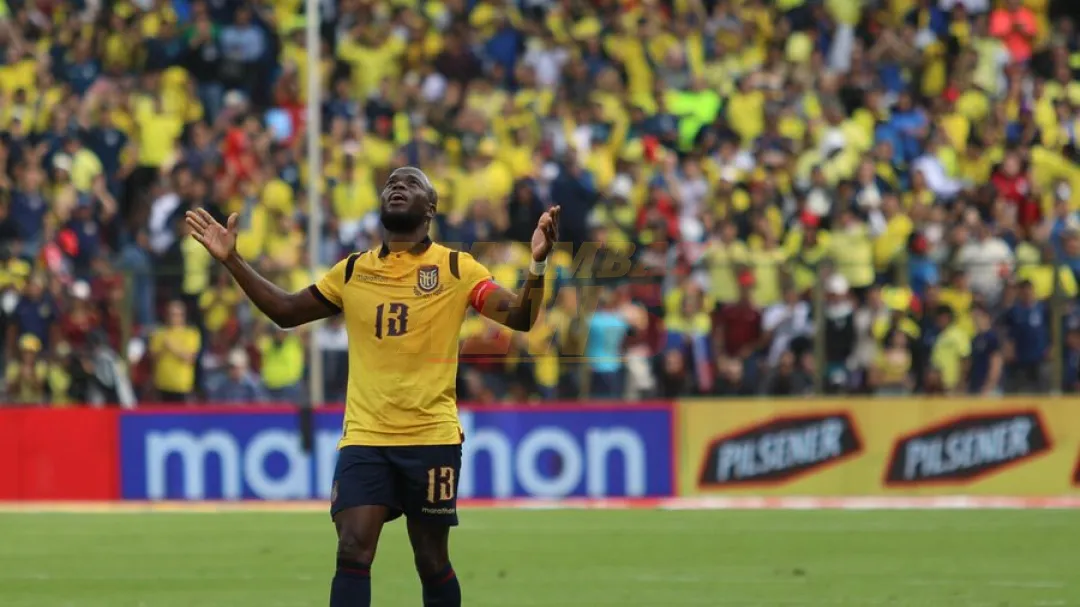 Un doblete de Enner Valencia acerca a Ecuador al Mundial