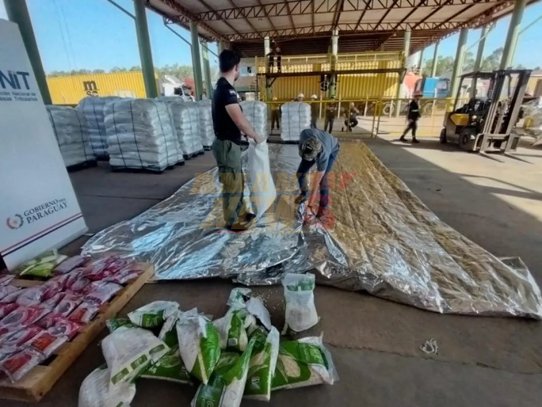 Continúa pesaje de presunta carga de cocaína hallada en contenedor en Villeta