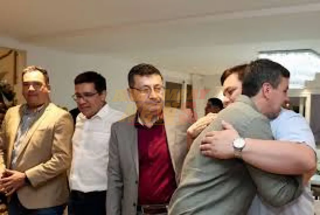 Exigen informe sobre obras al gobernador D’Ecclesiis