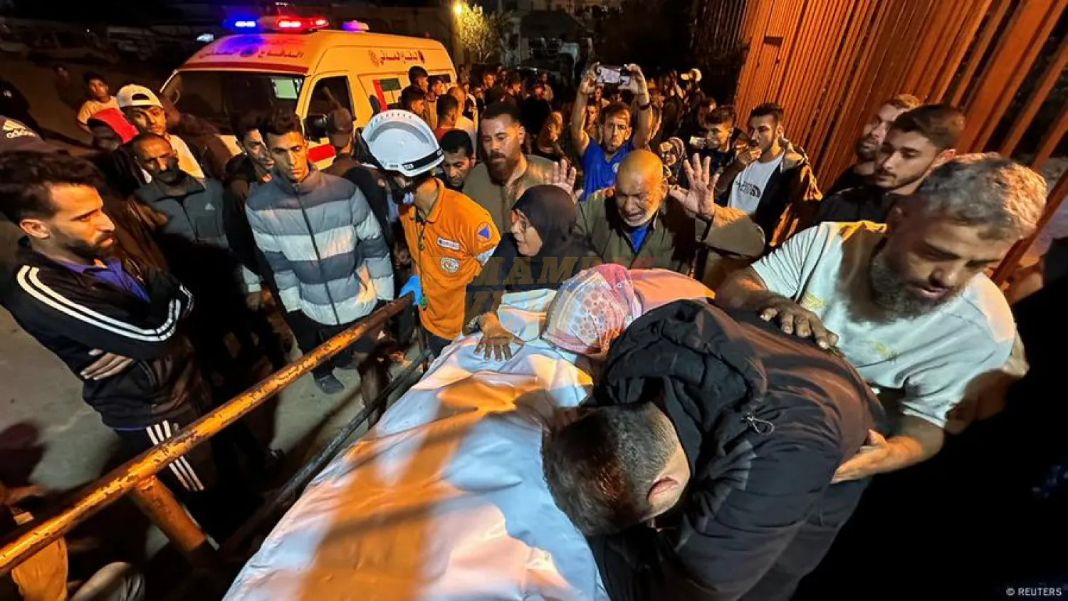 Más de 90 palestinos muertos en bombardeos israelíes en Gaza