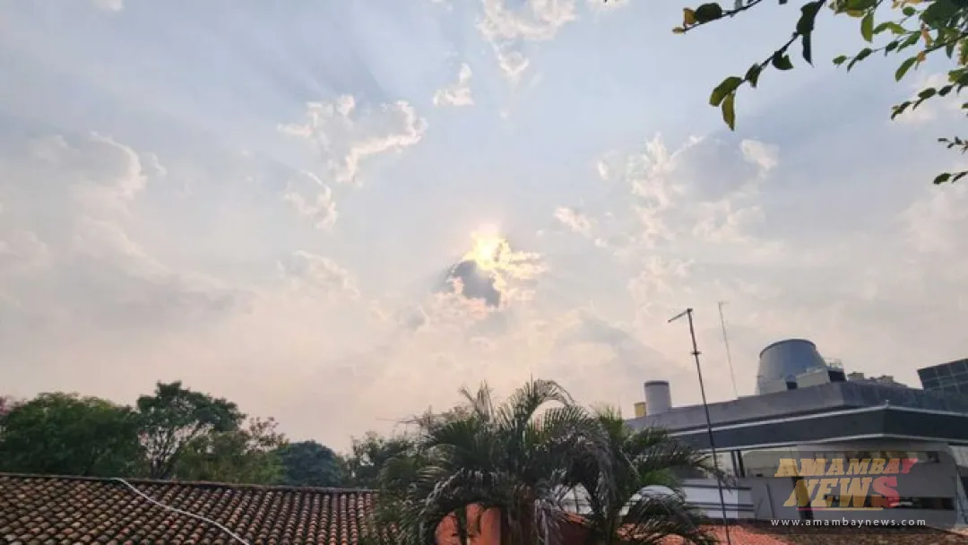 Ambiente caluroso y mala calidad de aire continúan este domingo
