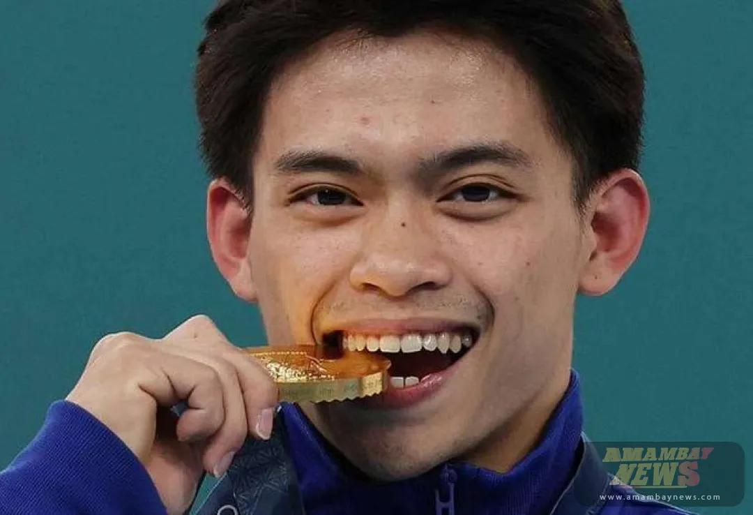 Macarrones de por vida, una casa y colonoscopias gratis: la lluvia de regalos para el gimnasta Carlos Yulo tras ganar dos medallas de oro en París