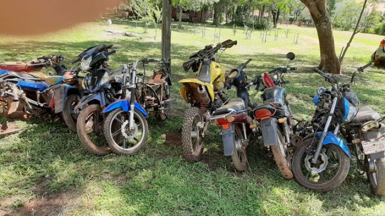 Hallan "aguantadero" de motos en Yguaz