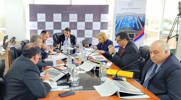 Copamiento cartista en CM pone en riesgo la independencia judicial