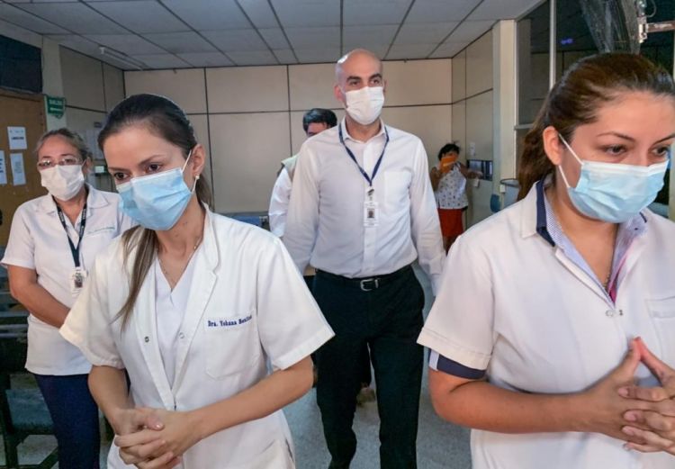 Solo el 3% del personal de blanco será vacunado