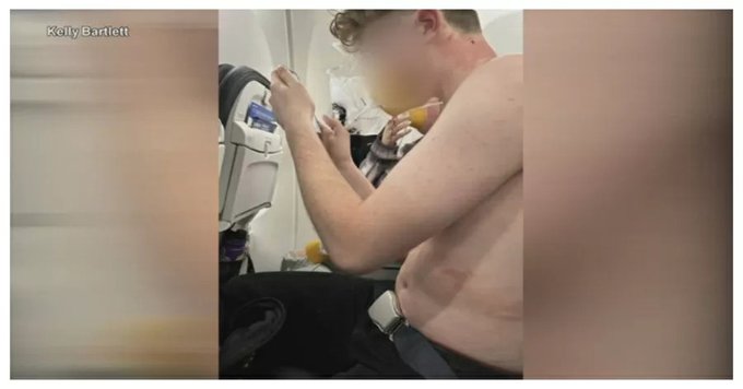 Joven se salva por el cinturón luego de que le arrancaran la camisa en un vuelo de Alaska Airlines