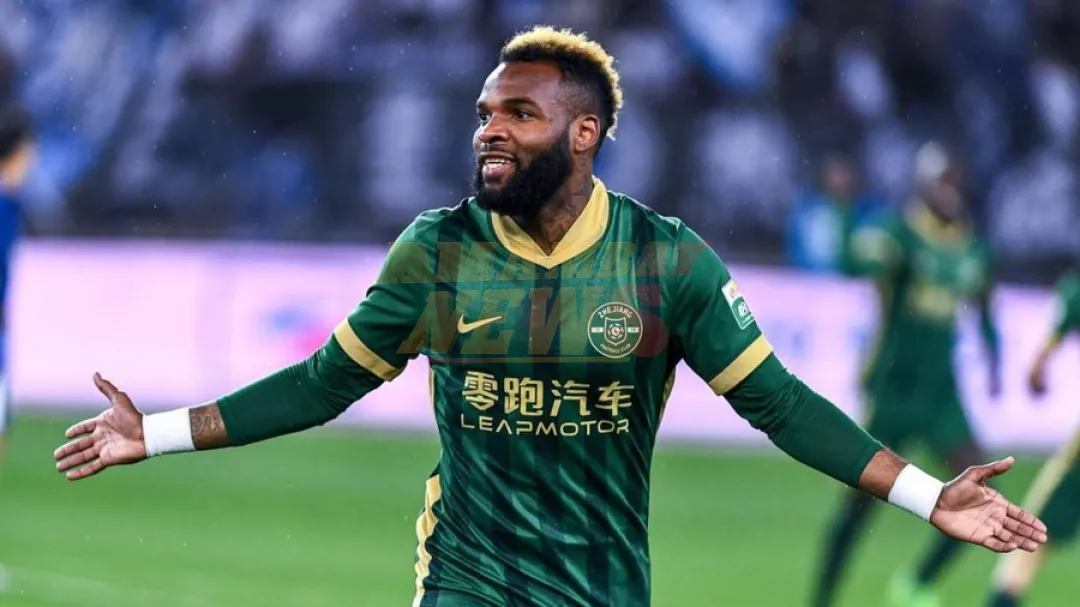 Muere futbolista africano tras caer desde el piso 11 de un edificio en China