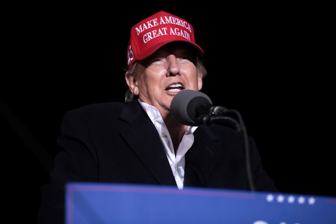 Meta reactiva las cuentas de Facebook e Instagram de Trump