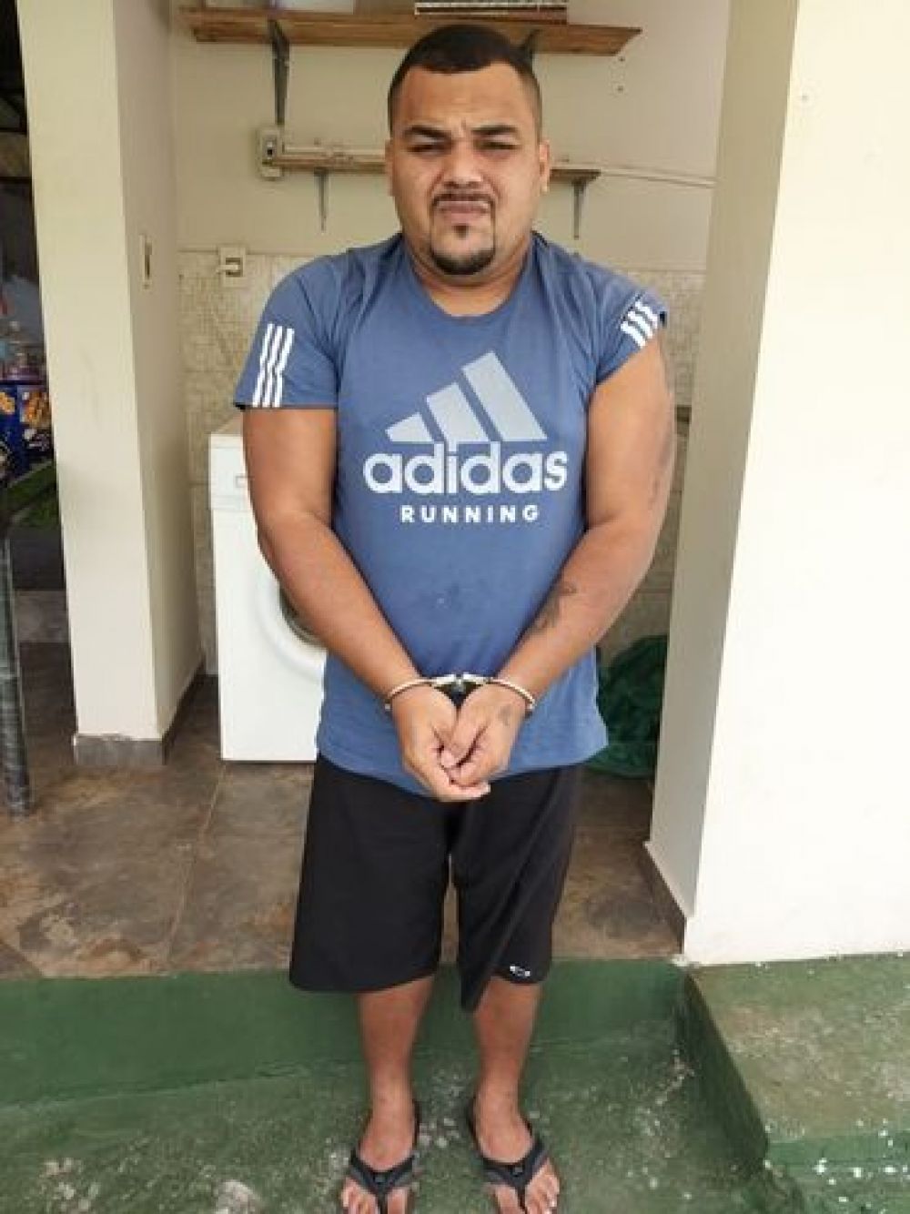 Cae presunto líder del Comando Vermelho