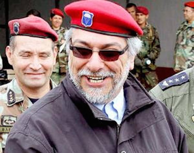 AUDIO: No tengo ni tendré ninguna relación con grupo criminal que esté fuera de la ley, responde Lugo