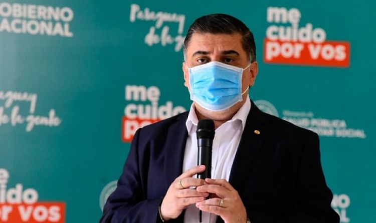 Ministerio de Salud finaliza proceso de desprecarización de más de 3.400 funcionarios