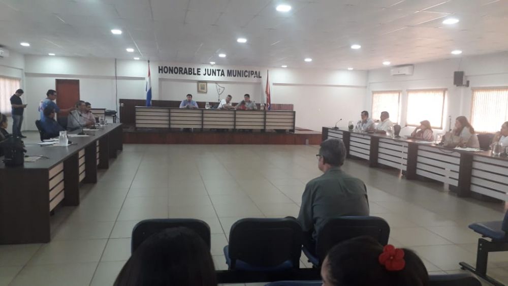 Tratan sobre problemática de estudiantes de medicina en Pedro Juan Caballero