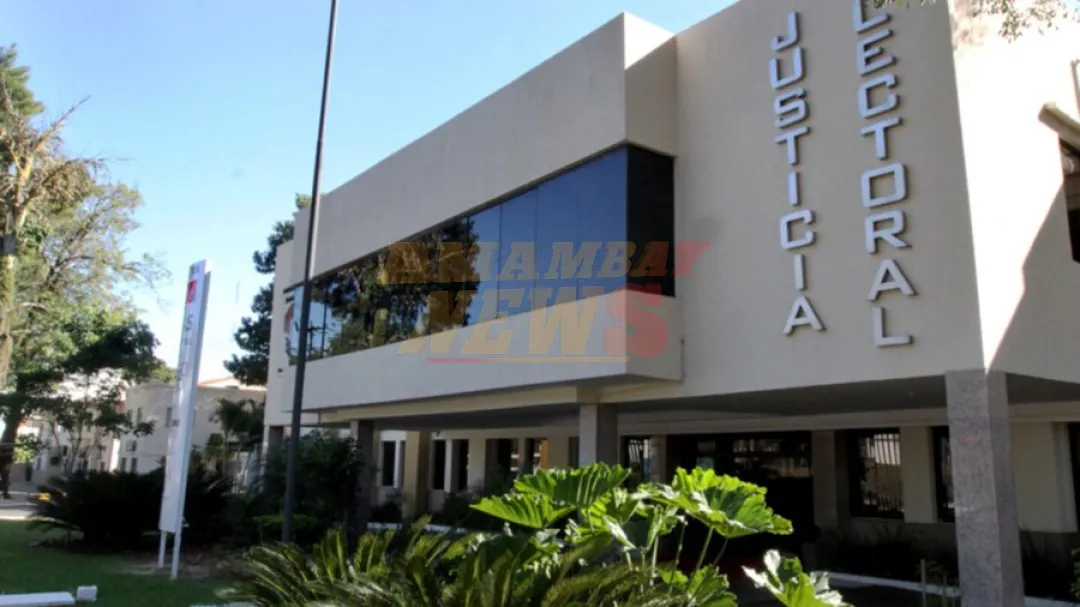 El TSJE recula ante reclamos y reduce requisitos a traslados