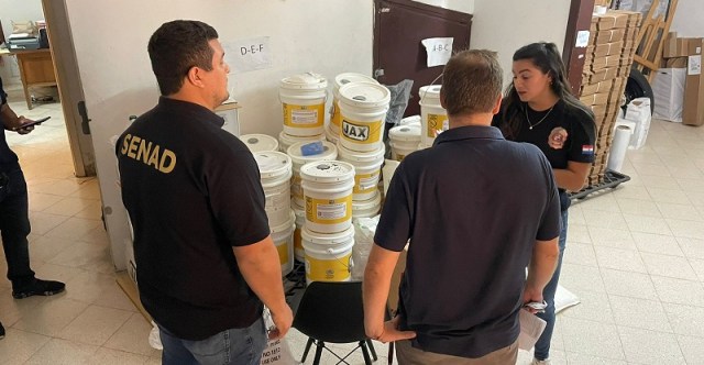 SENAD intervino local por comercialización irregular de productos químicos controlados