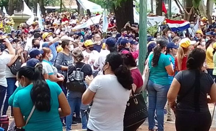 Docentes declaran cuarto intermedio a las movilizaciones hasta el lunes