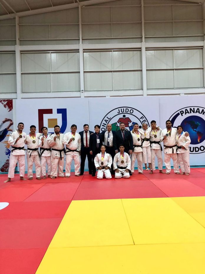 Cierre guaraní a toda orquesta en sudamericano de judo