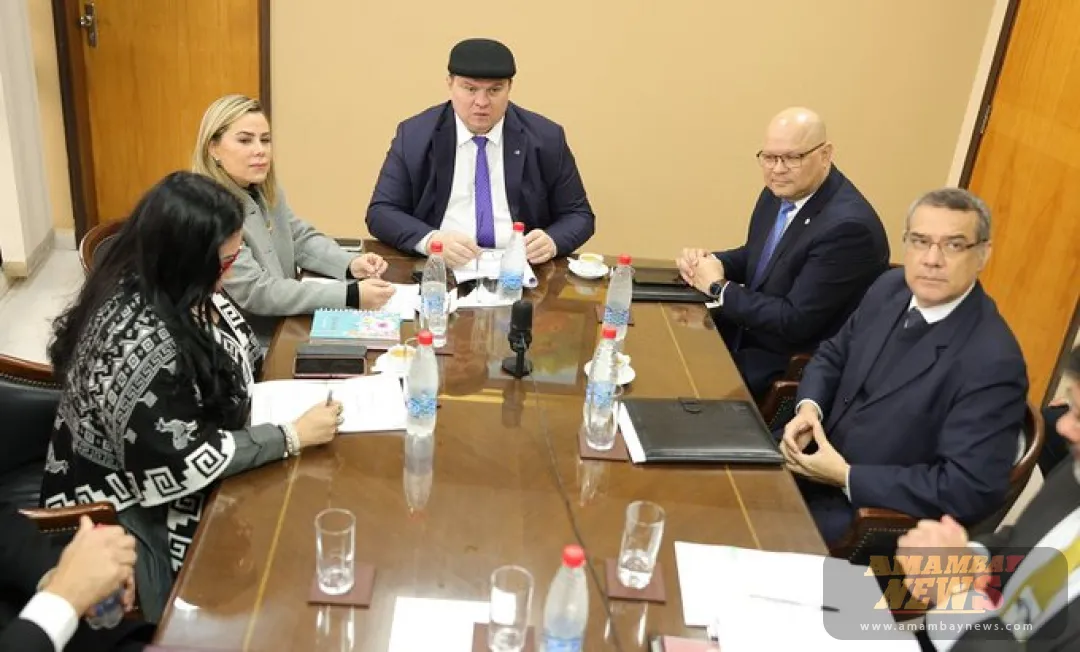 Comisión convoca a autoridades de Hacienda para analizar ejecución presupuestaria 2024