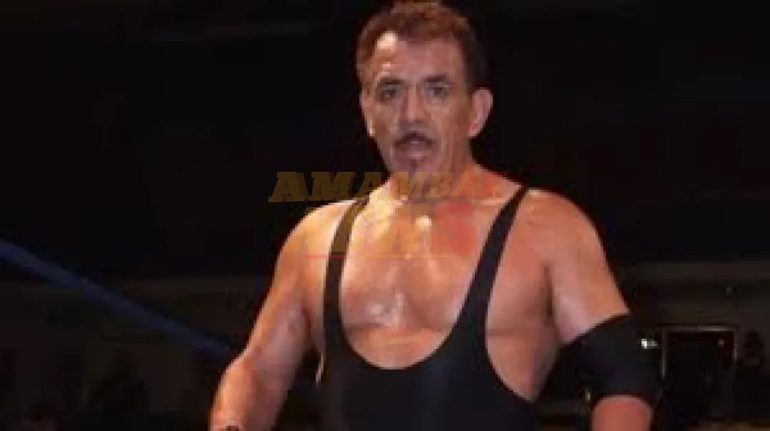 Fallece Black Terry, rival de El Hijo del Santo y leyenda de la lucha libre mexicana