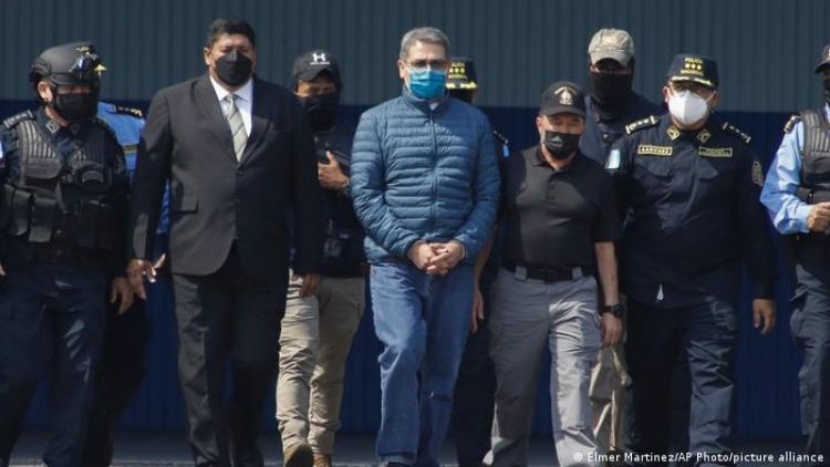 Expresidente hondureño Juan Orlando Hernández es extraditado a Estados Unidos por narcotráfico