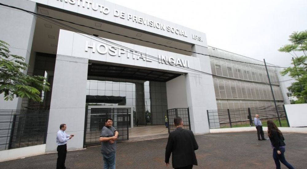 Clínica Ingavi, referente del Covid- 19, solo tiene solo 8 camas de terapia