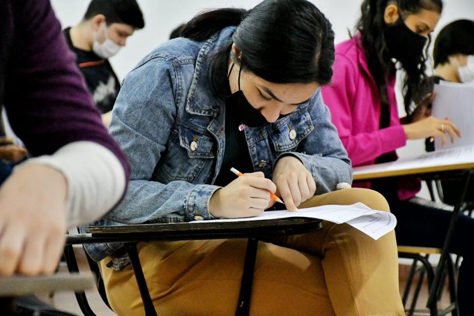 Gobierno otorga casi 1.000 ofertas universitarias, técnicas y de formación docente