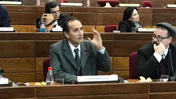 Estudio para la designación de Riera como embajador ante la OEA pasaría para el 2022, según senador