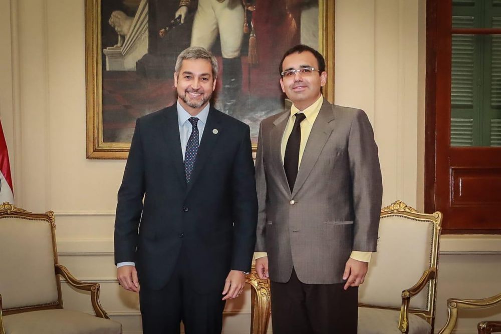 Nombran a Fernando Filártiga como nuevo director del BCP