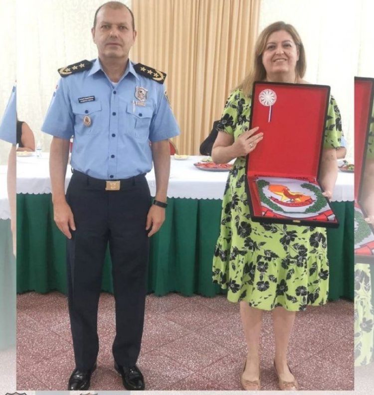 Comandante de la Policía afirma que fue una cortesía el obsequio a Sandra Quiñónez