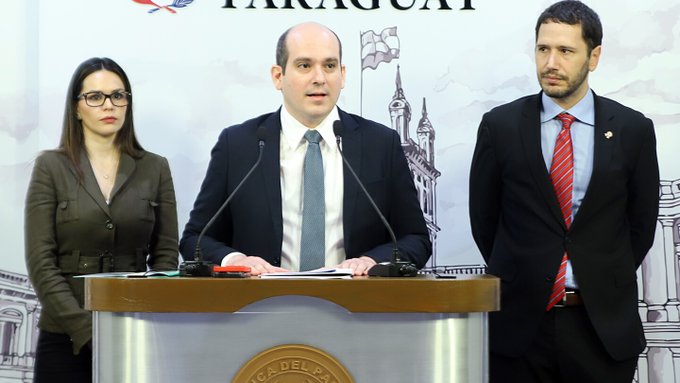 Gobierno presenta proyecto que fusiona Dinavisa e INAN para ahorrar recursos