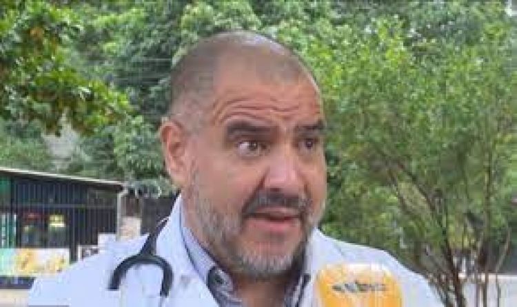 Ex ministro de Salud: "Este gobierno no tiene huevos para parar todo y pagar todo"