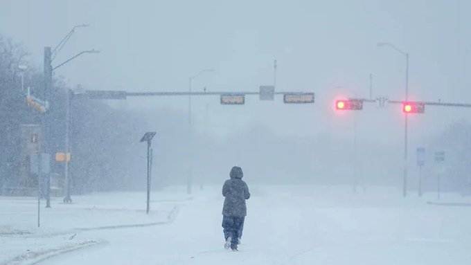 Sombrío invierno en EEUU: al menos siete muertos y cortes de energía
