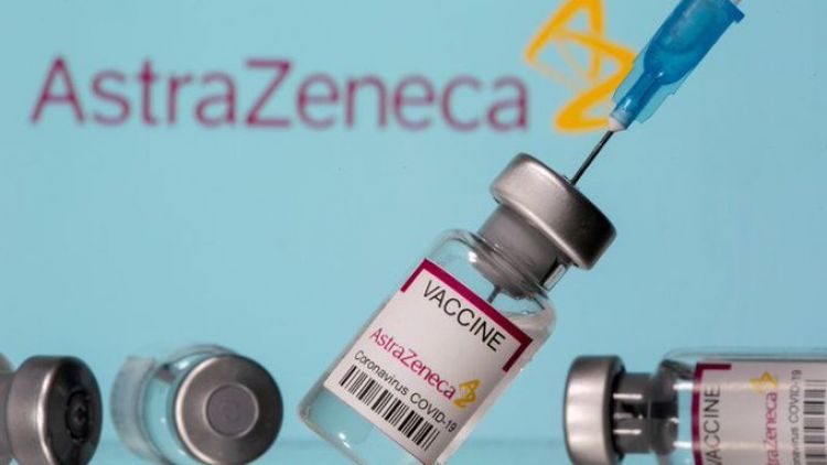 Se aprueba el uso de la AstraZeneca en mayores de 50 años