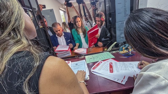«Lista 1» inscribió sus candidaturas oficiales ante la Justicia Electoral