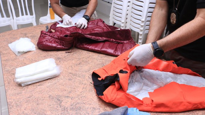 Camperas con cocaína en gel impregnadas iban a ser enviadas a Londres
