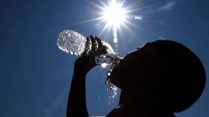 Mucho calor hasta mañana, descenso desde el Miércoles Santo