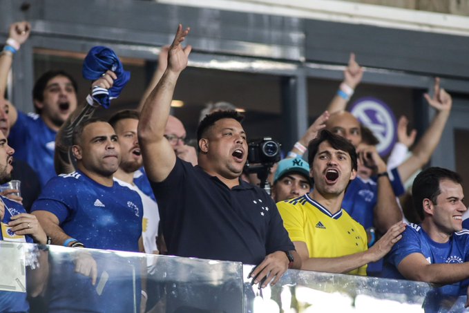 El Cruzeiro de Ronaldo Nazário regresa a la primera división de Brasil