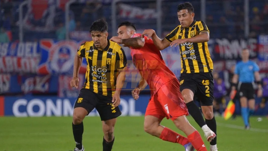 Victoria en la despedida de Guaraní en la Sudamericana