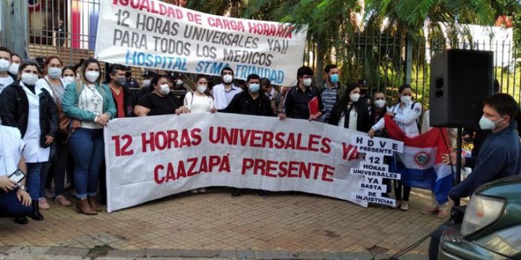 Médicos continuarán movilizándose hasta que Salud cumpla con el acuerdo de bajar la carga horaria