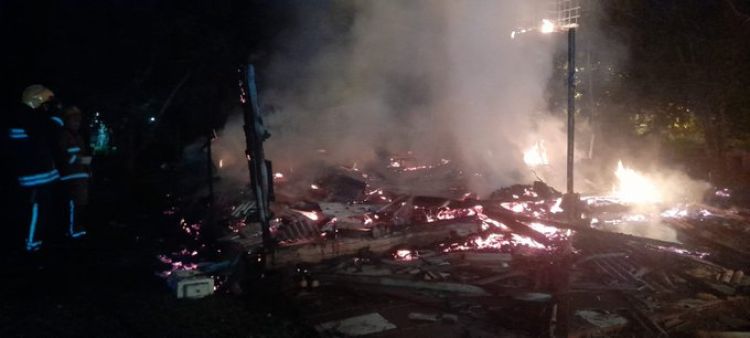 Espiral causa incendio de vivienda en Hernandarias