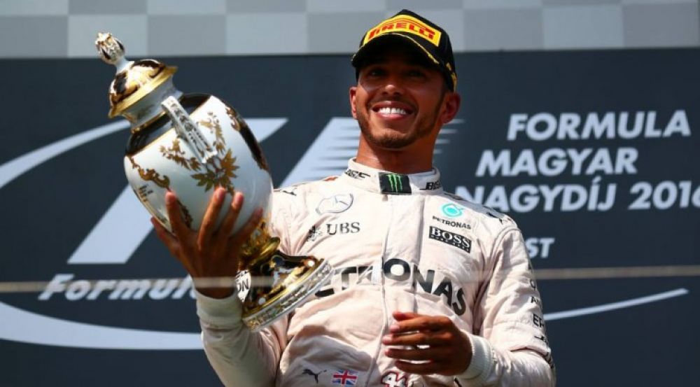 F1: Hamilton gana por delante de Verstappen en Hungría