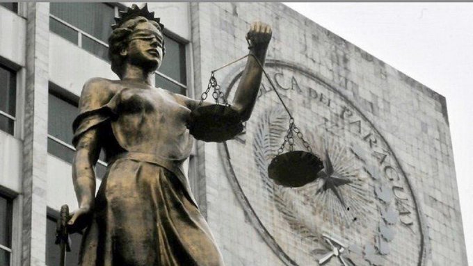 La Corte suspende matrícula a la abogada del clan González Daher