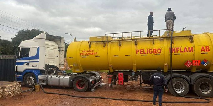 Recuperan 35.000 litros de combustible que habría vendido el boliviano en San Antonio