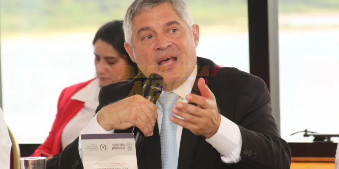 Luis Ramírez ya no delegará Presidencia del Cones