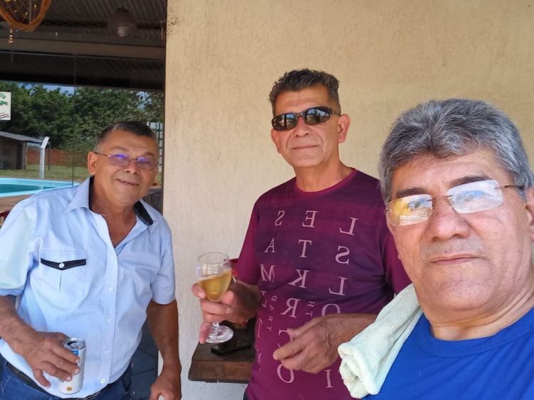 Asamblea de la Asocuam sin quorum hasta el momento en la casa quinta de Papichi Cabrera