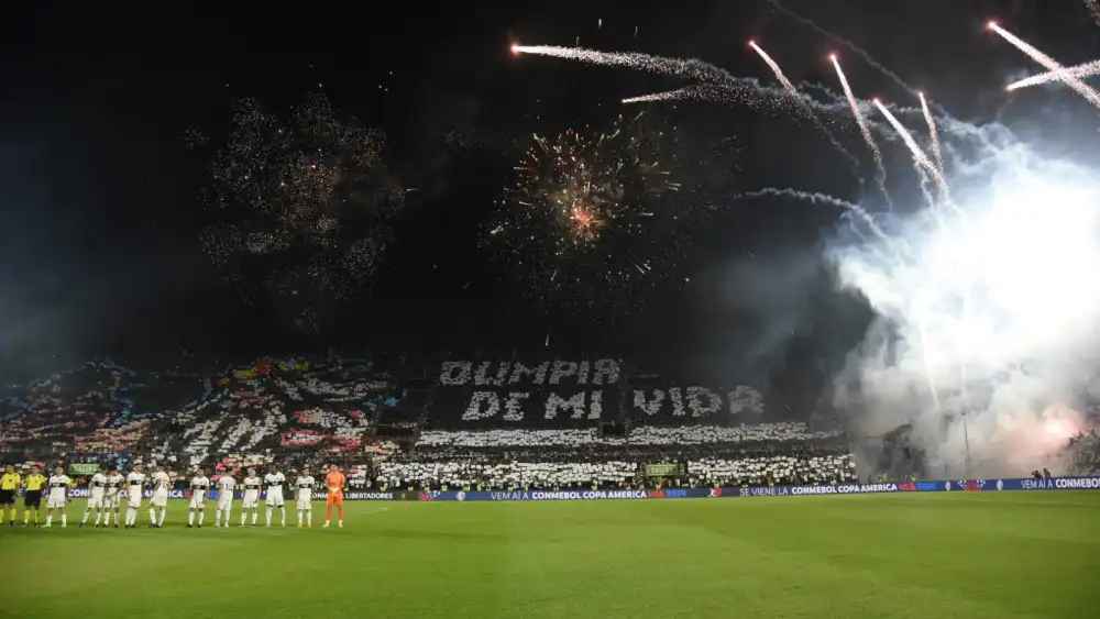 Multa y advertencia para Olimpia