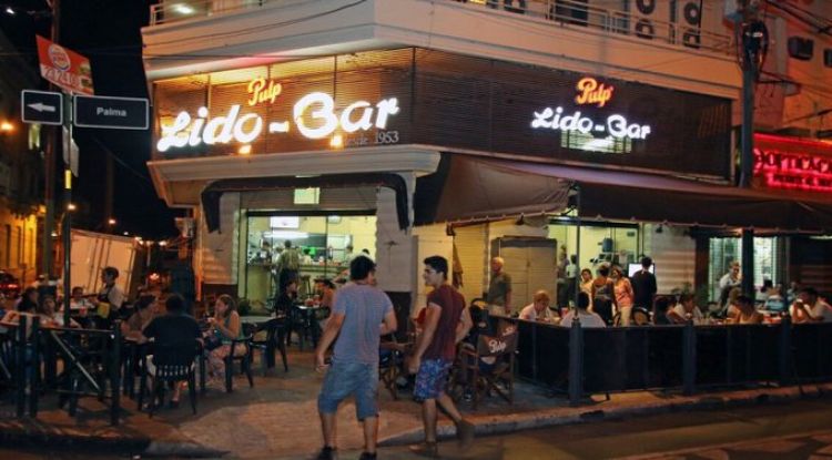 ¿Lido Bar deja su emblemática esquina sobre Palma?