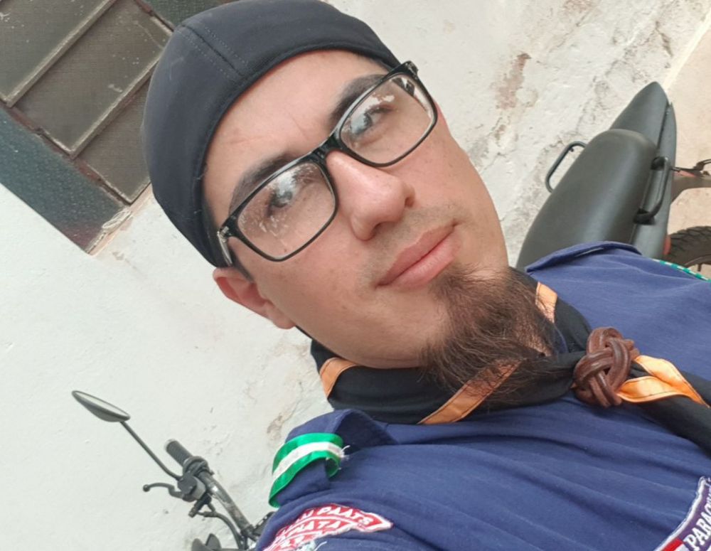 Imputan a secretario fiscal que habría torturado a su perro hasta la muerte